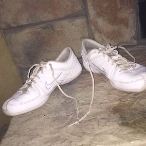 Nike mix down 2 cheer shoes